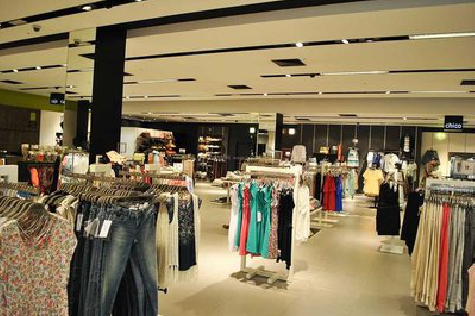 桑植商场里的店面怎么装修？